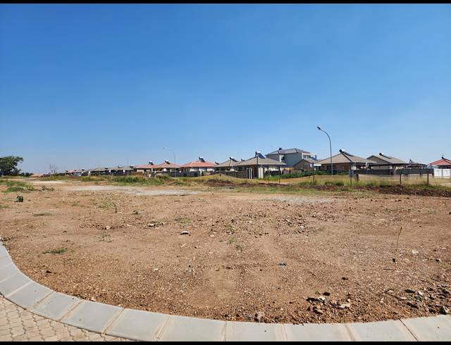 301M² VACANT LAND FOR SALE IN SOUTHERN GATEWAY